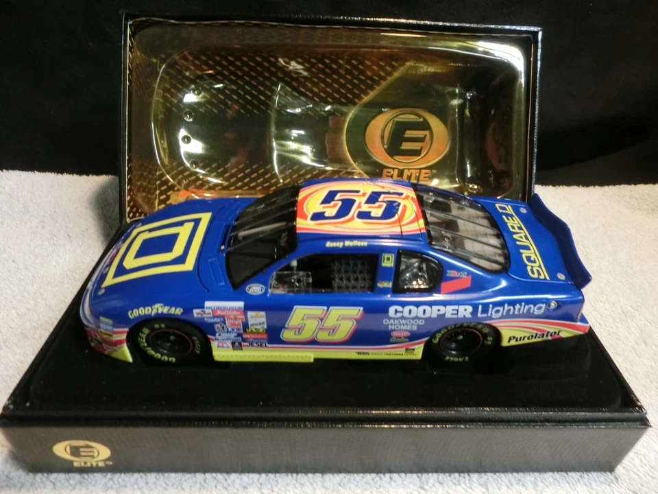Kenny Wallace #55 Square D 2000 Monte Carlo Elite 1/24 Diecast Foto 4 de 4