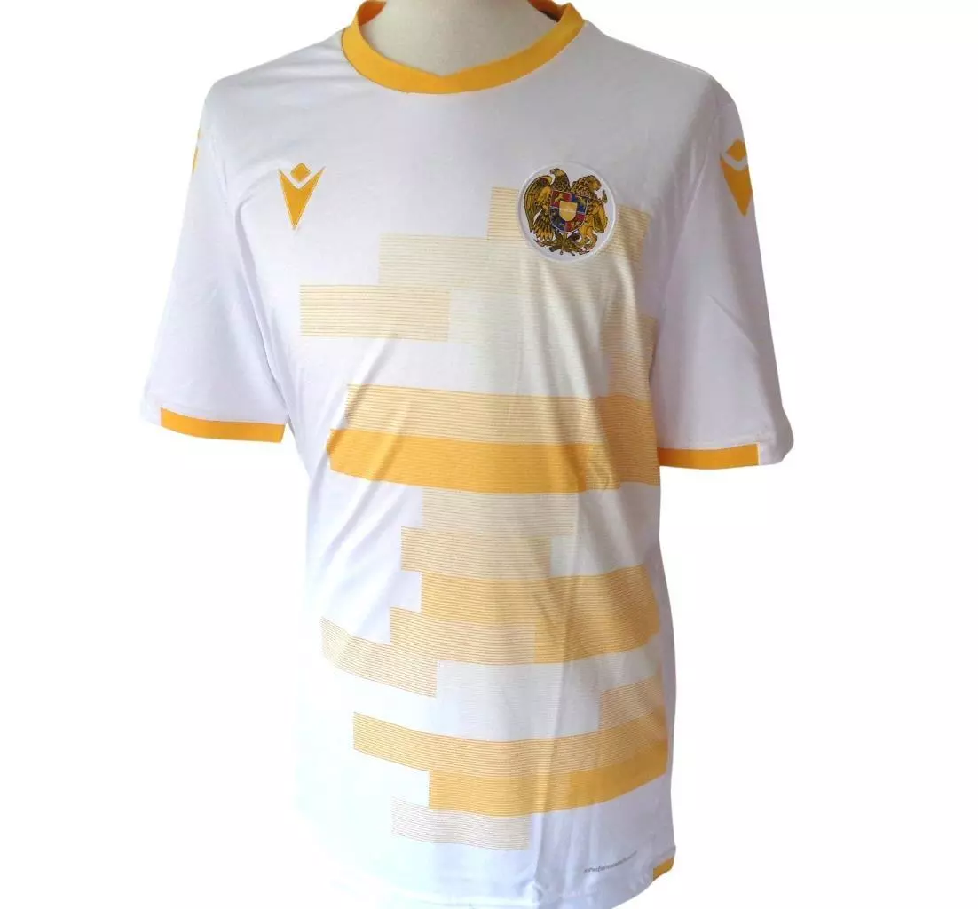 Slavia Praha 2020-21 European Away Kit