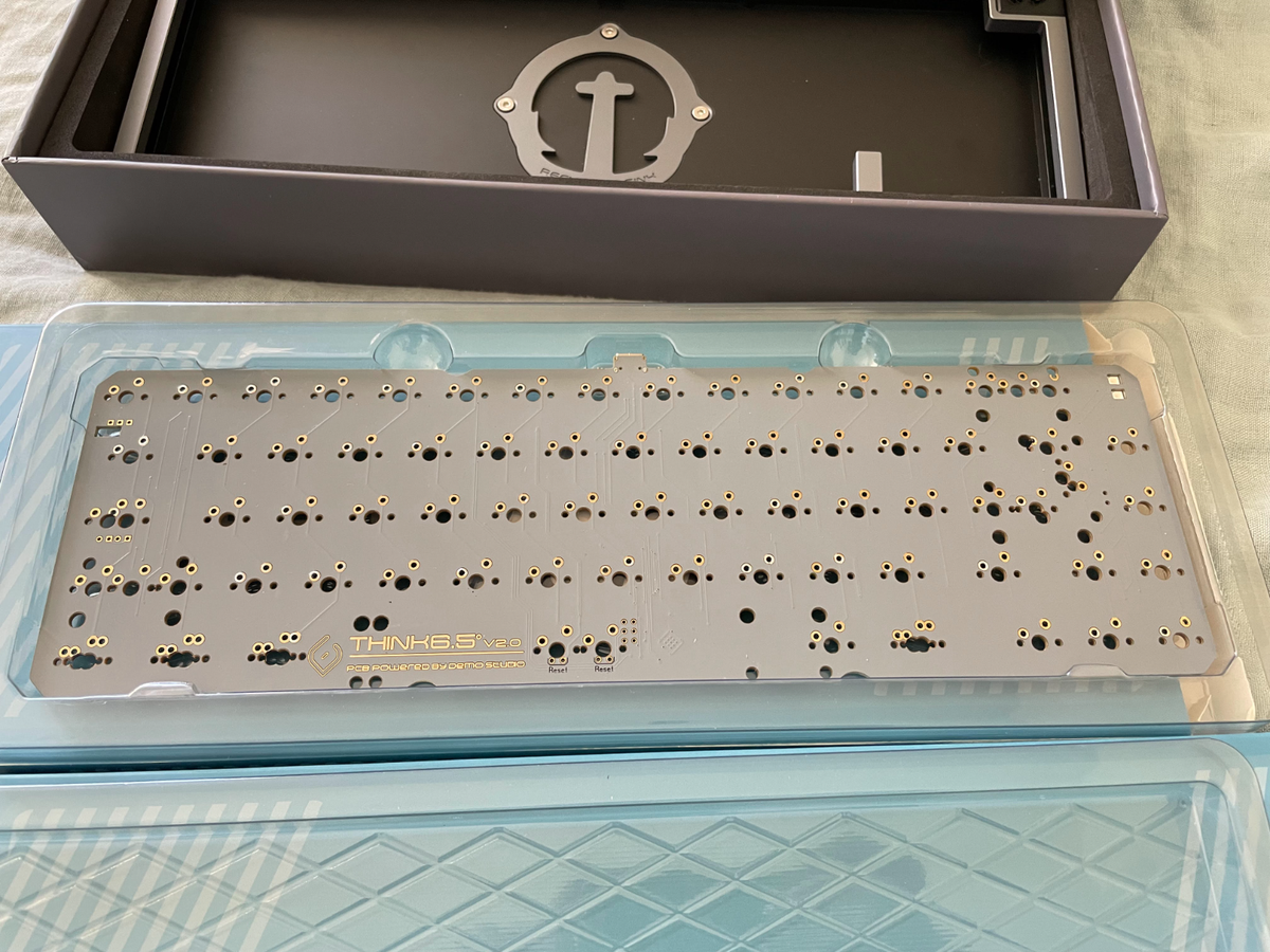 Graystudio RoboCop Think 6.5 V2 1u 65% Custom Mechanical Keyboard 