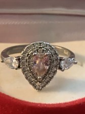 DESIGNER 925 PEAR SHAPED PINK STONE SURROUNDED WHITE STERLING SILVER RING 6.5