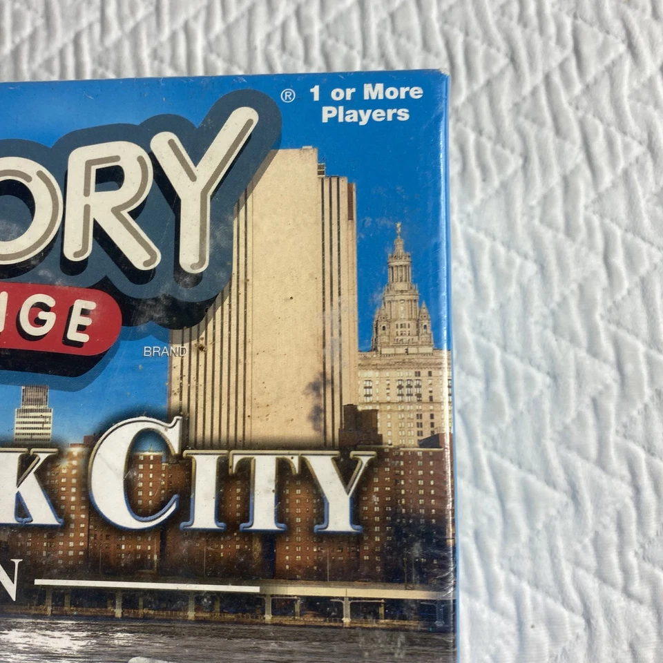 Memory Challenge New York City Edition Game New Sealed USopoly Hasbro NYC Landma - Image 2 of 4