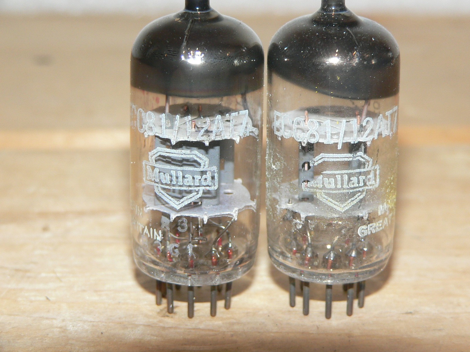 2 Mullard 12AT7/ECC81 Tubes (UK Blackburn)-TEST GOOD