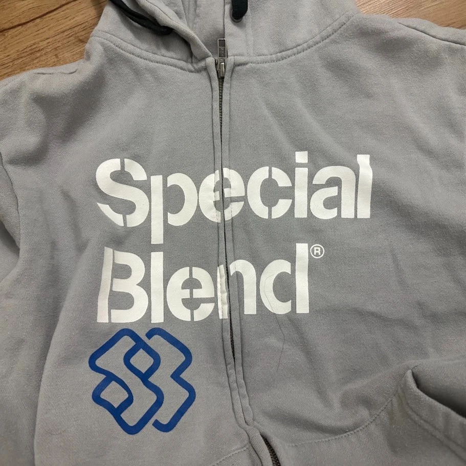 De Colección Mezcla Especial Sudadera con Capucha Para Hombres Pequeña Gris Cremallera Completa Polar Monopatín Ropa de Calle Foto 4 de 4