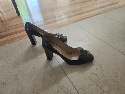 woman shoes size 7 Georgio Armani