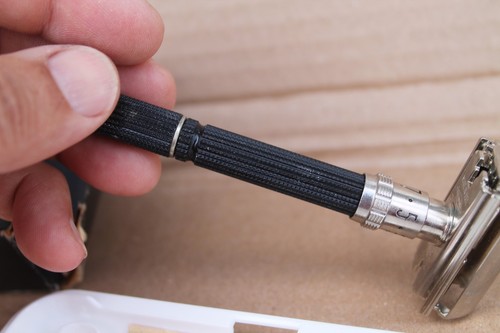 Vintage ''Gillette'' adjustable razor 1970's - Picture 15 of 16