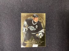 Wayne Gretzky 1995-96 Fleer Ultra Gold Medallion # 74 Los Angeles Kings