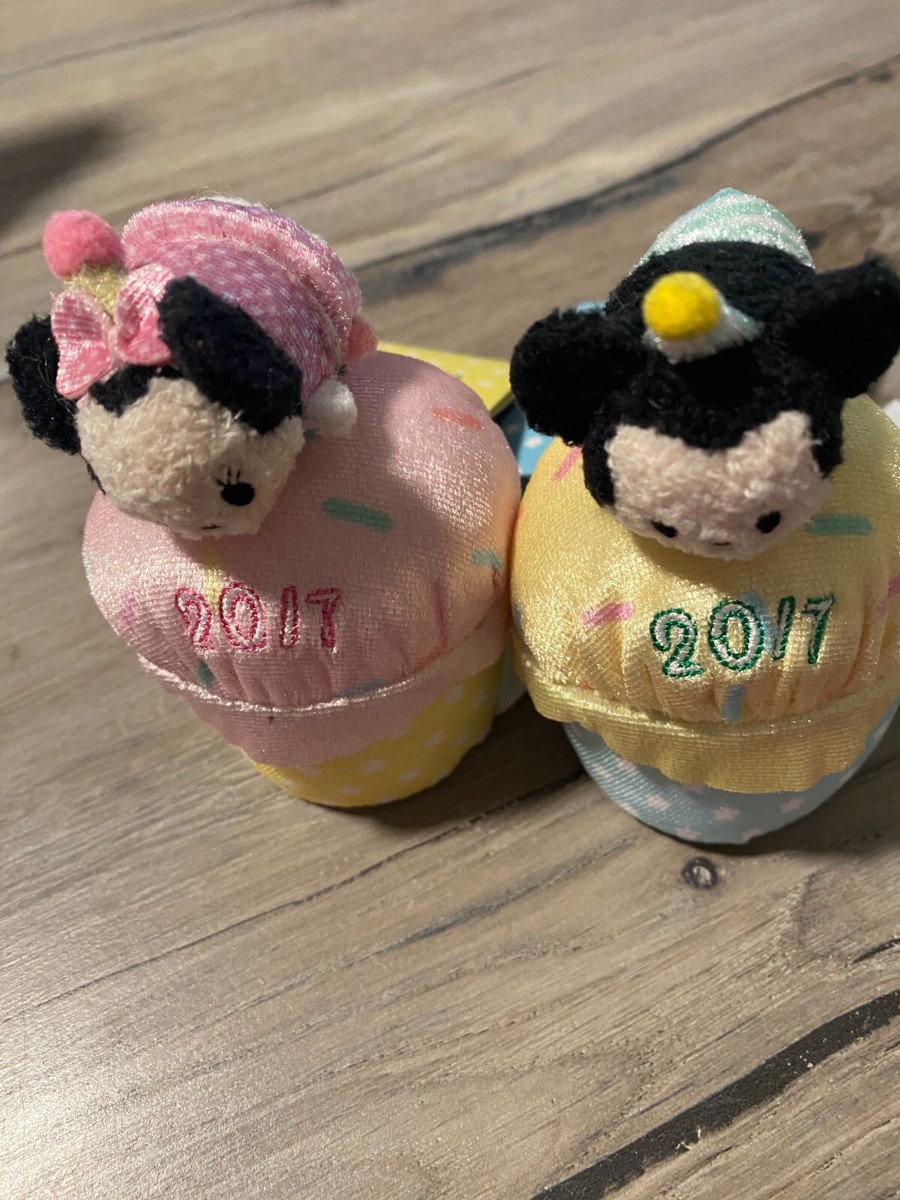 Disney Mickey and Minnie Mouse Tsum Tsum Cupcake Set 2017 Vanilla Cake  Scented