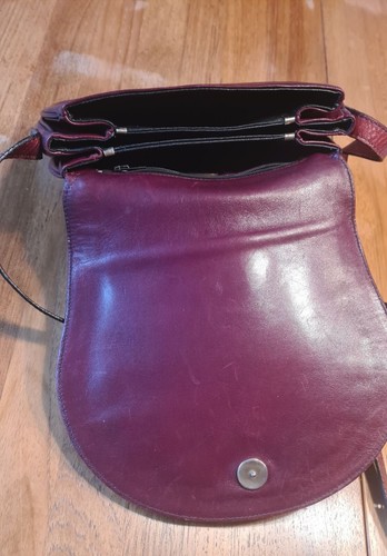 ASSIMA Damen Umhängetasche bordeauxrot 21bx18hx 5 cm Riemen 1,20 m verstellbar - Bild 3 von 4