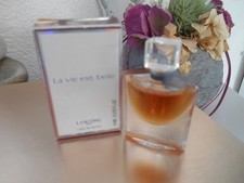 MINIATURE DE PARFUM" LA VIE EST BELLE " LANCOME" EAU DE PARFUM 4 ML dans boite