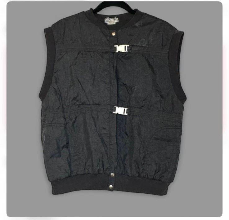 VTG Topics Men's Utility Vest L Buckles Waterproof Pockets Gorpcore Techwear