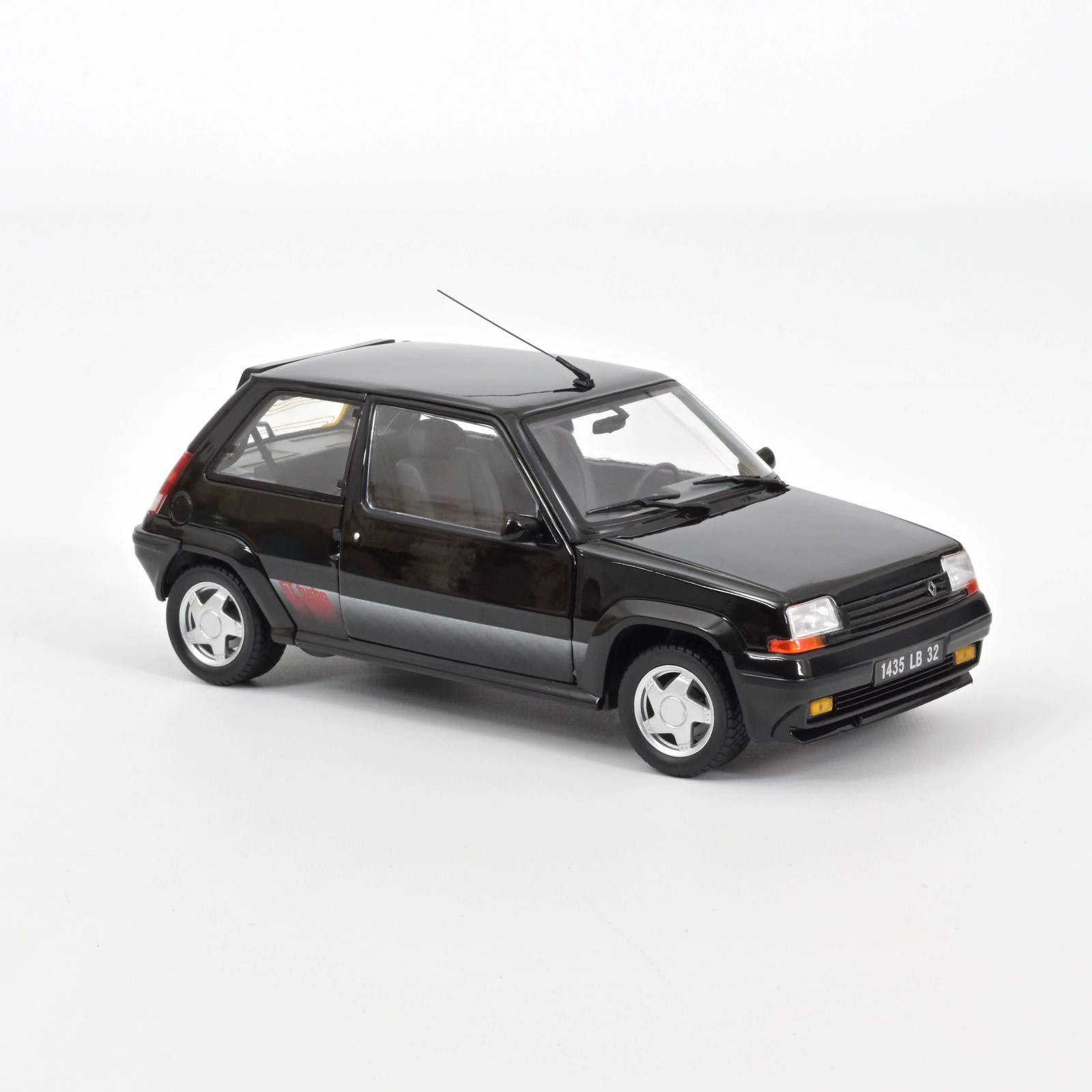 NOREV 185244 1:18 Renault SuperCinq GT Turbo 1989 - Black