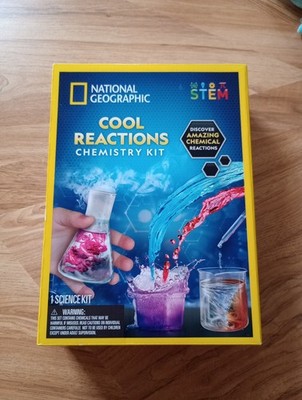 National Geographic Cool Reactions Chemistry Kit STEM - Ages 8+ NEW