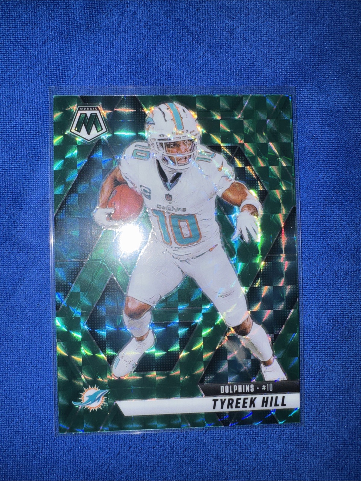 2025 Panini Mosaic - Tyreek Hill #112 Genesis Mosaic Prizm