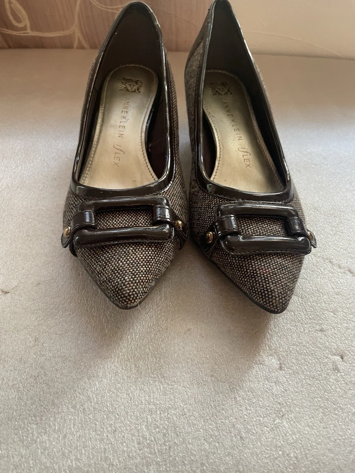 Anne Klein iFlex Kitten Heels Women 6 M Brown Tweed Buckle Melanie Fabric Pumps - Image 3 of 4