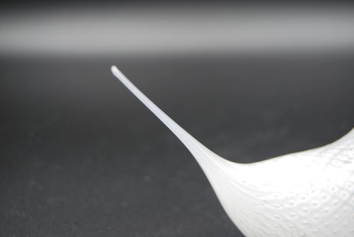 KOSTA: VICKE LINDSTRAND. ART OBJECT "BIRD" IN WHITE WITH CONTROLED AIRBUBBLES - Picture 5 of 8