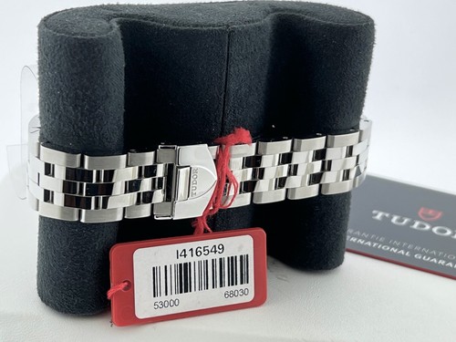 TUDOR Watch Glamour Black Dial 31mm Ref 53000-0002 Swiss Made Box / Papers NWT - Picture 7 of 10