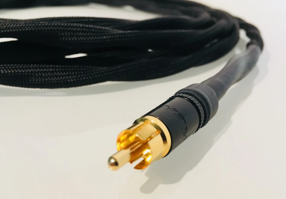 Audiophile Subwoofer Cable Black Ripple 16AWG Subwoofer Cable - Image 2 of 4