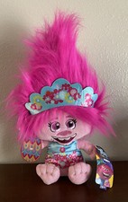 DREAMWORKS Trolls World Tour  Poppy  Pink Plush Troll Doll Sitting NEW With Tags