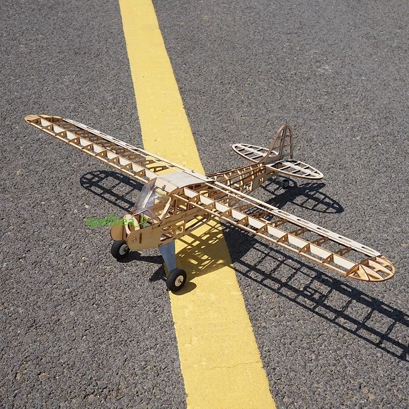 Máquina de práctica de madera de balsa modelo J3 kit de avión de ala fija con juego de piel Foto 4 de 4