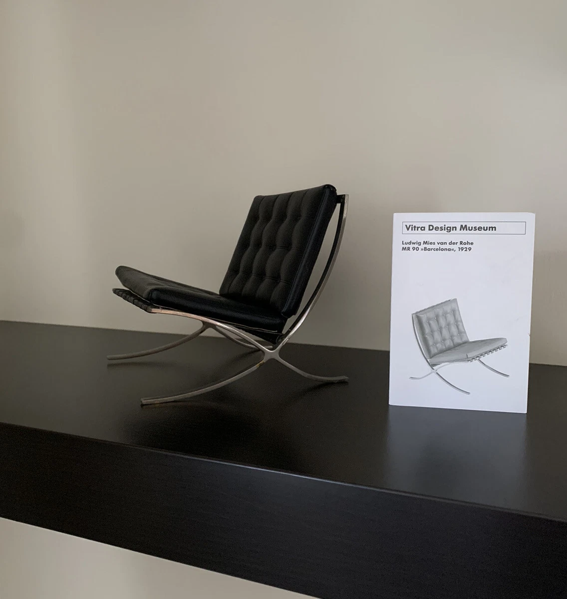 Miniature barcelona chair deals