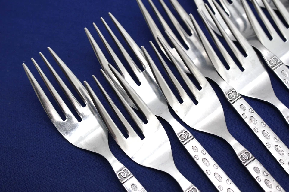 SET OF 12 SALAD FORKS   6-3/8" MCM   LIFETIME STAINLESS Japan MID CENTURY MODERN - Image 3 of 4