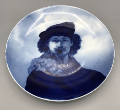 Study of Rembrandt Gallery Amsterdam Portrait Plate Porcelain Blue & White