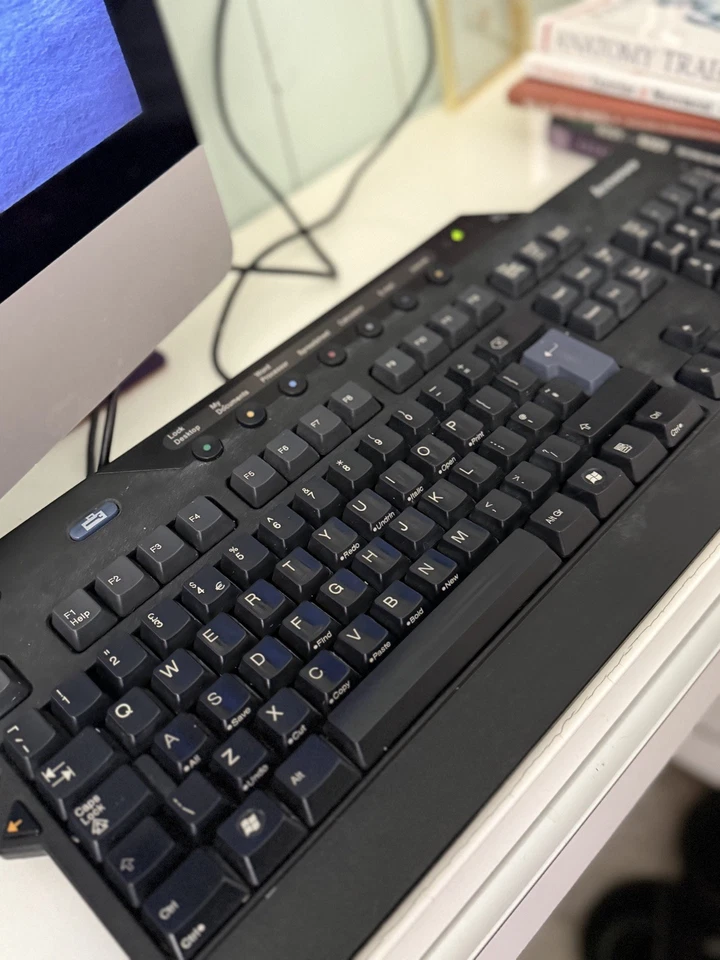 Lenovo Enhanced Performance USB Wired Keyboard SK-8815 - Image 2 of 4