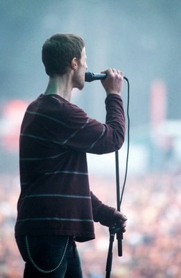 Mark Lanegan singing with Queens of the Stone Age Rock Werchter Fe- Old Photo 1