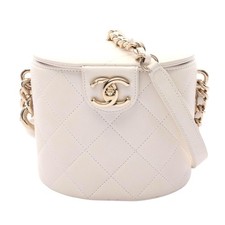 Chanel Matelasse Lambskin Shoulder Bag Women White One Size 679051