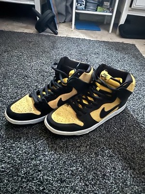 Nike Dunk SB High Men s 11.5 Goldenrod Suede Skate Shoes