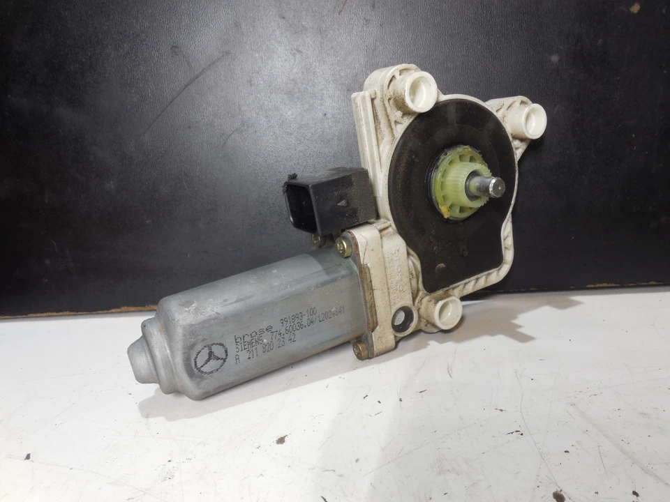 Motor regulador ventana trasera izquierda a 2118202342 03-09 mercedes-benz w211 e350 e500 Foto 2 de 4
