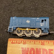 Graham Farish N Gauge Class 08 Shunter BR Blue 5 Pole Late 08 113