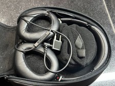 SONY MDR-10RNC Wired Over Ear Noise Canceling Earphones with Wire / Case