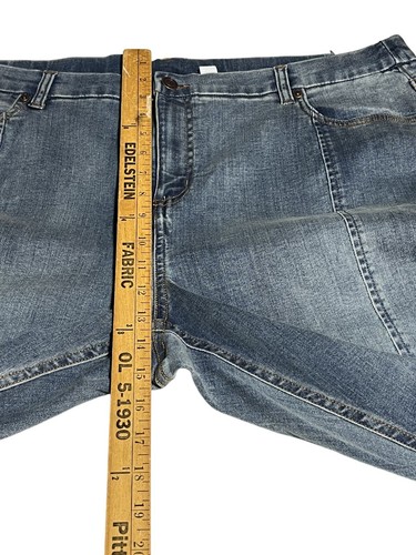 Denim & Co. Canyon Retreat Regular Easy Stretch Slit Jeans Light Wash 18W A57570 - Picture 6 of 7