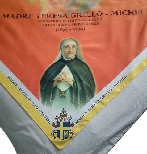 Madre Teresa Grillo Michel 'Emmedue' Large Scarf Collectable Colourful - Picture 4 of 8