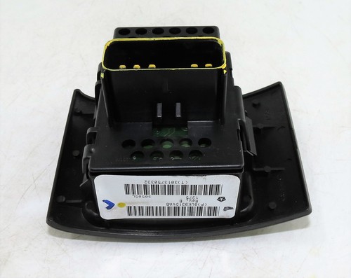 0UK931DVAB Chrysler PT Cruiser Genuine Right Side Electric Window Lifter Switch - Picture 4 of 11