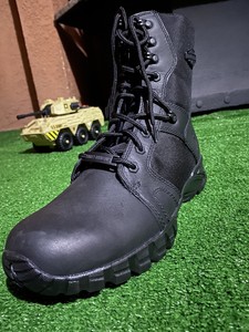vibram motorcycle boots