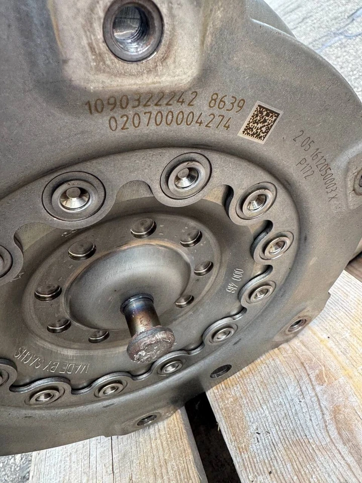 Jaguar XE 2017 convertidor de par 2,0 L tracción trasera T2H8429 OEM Foto 4 de 4