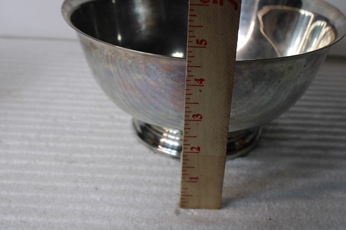 International Silver Company Round Candy Dish Tray w/ Sticker bowl 9 * 4.5 - Picture 3 of 9