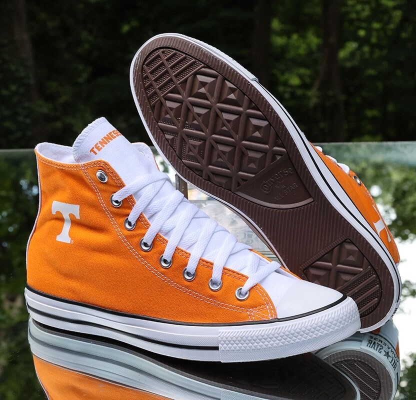 Converse CT All Star Hi University of Tennessee Men's Size 10.5