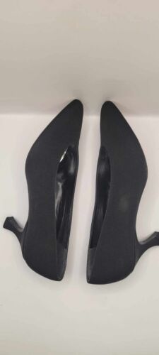 WOMEN'S BLACK SILK STUART WEITZMAN Corniche Mid Peau Du Soie With Box 5.5 - Picture 3 of 8