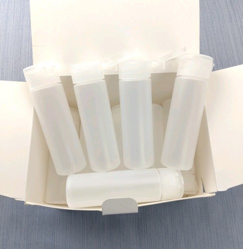 15pcs Refillable Empty Shampoo and Conditioner Bottles Flip-top Squeeze... - Picture 1 of 4