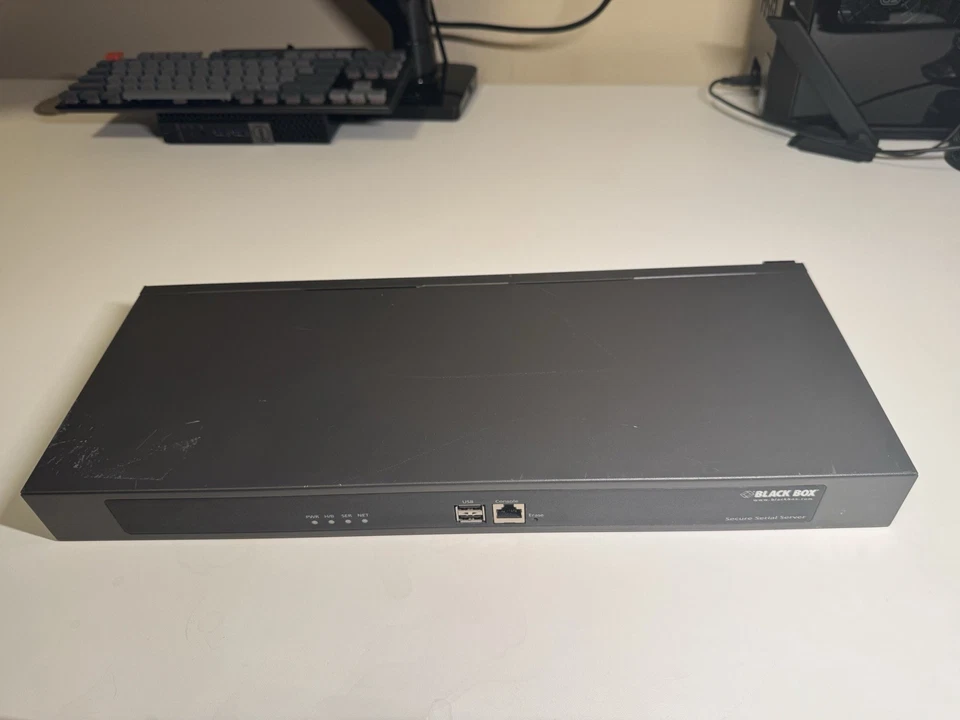 Servidor de dispositivo Black Box LES1532A LES1500 32 portas servidor serial seguro com Cisc - Imagem 3 de 4