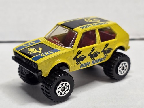 Matchbox No. 7 Romping Rabbit with Red Interior Variation - Ruff Rabbit ...