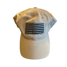 Flexfit Yupoong L-XL Baseball Cap Hat Embroidered Black Skull & US Flag Tan