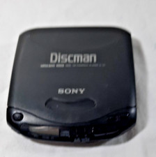 Sony Discman D-141 Portable CD Player - Vintage Walkman Broken hinge, but plays