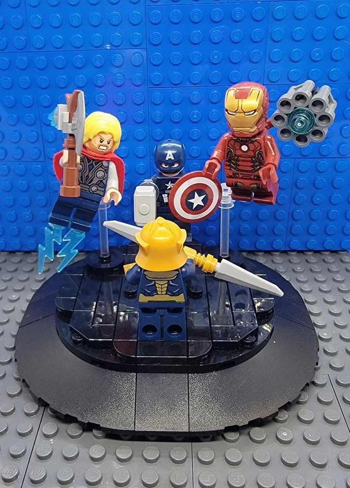Minifiguras LEGO® Marvel Avengers Thanos vs Homem de Ferro Capitão América Thor Battle - Imagem 3 de 4