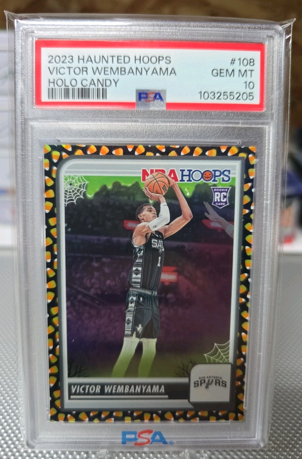 2023 Panini NBA Haunted Hoops Victor Wembanyama #108 Holo Candy Corn PSA 10 RC