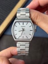 Casio MTP-B140D-1AVDF Men  s Watch  Stainless Steel  50M Water Resistant Japan