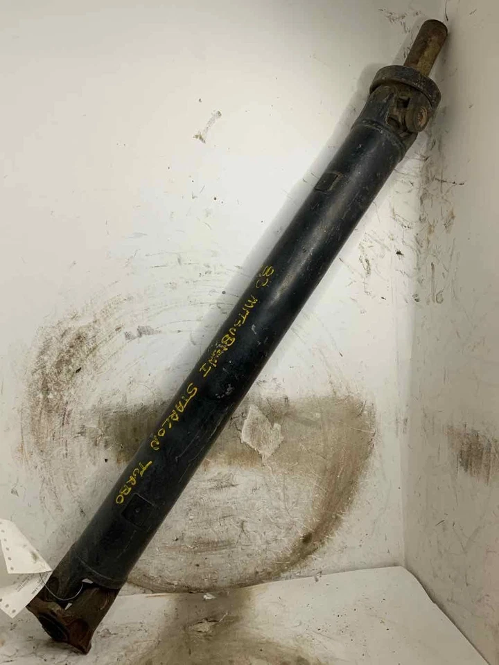 1983 - 1987 三菱 Starion 后传动轴 MB154242 25 英寸 W-W 4Spd 431-58055 — 第 2/4 张图片